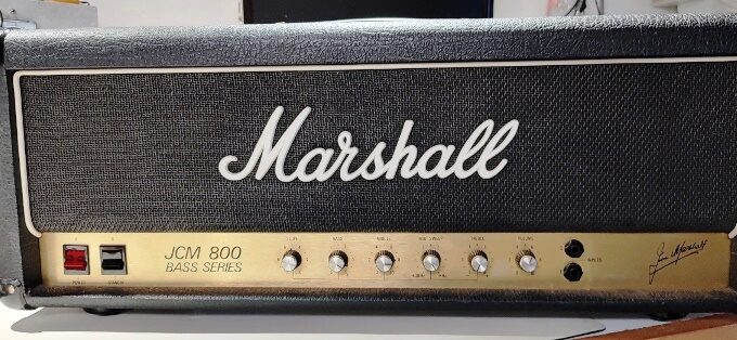 Marshall JCM 800 Bass Series Top